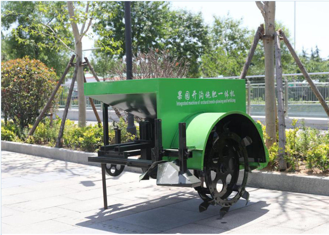 El esparcidor/el tractor del fertilizante de la agricultura XTD300 montó la máquina del esparcidor del fertilizante proveedor